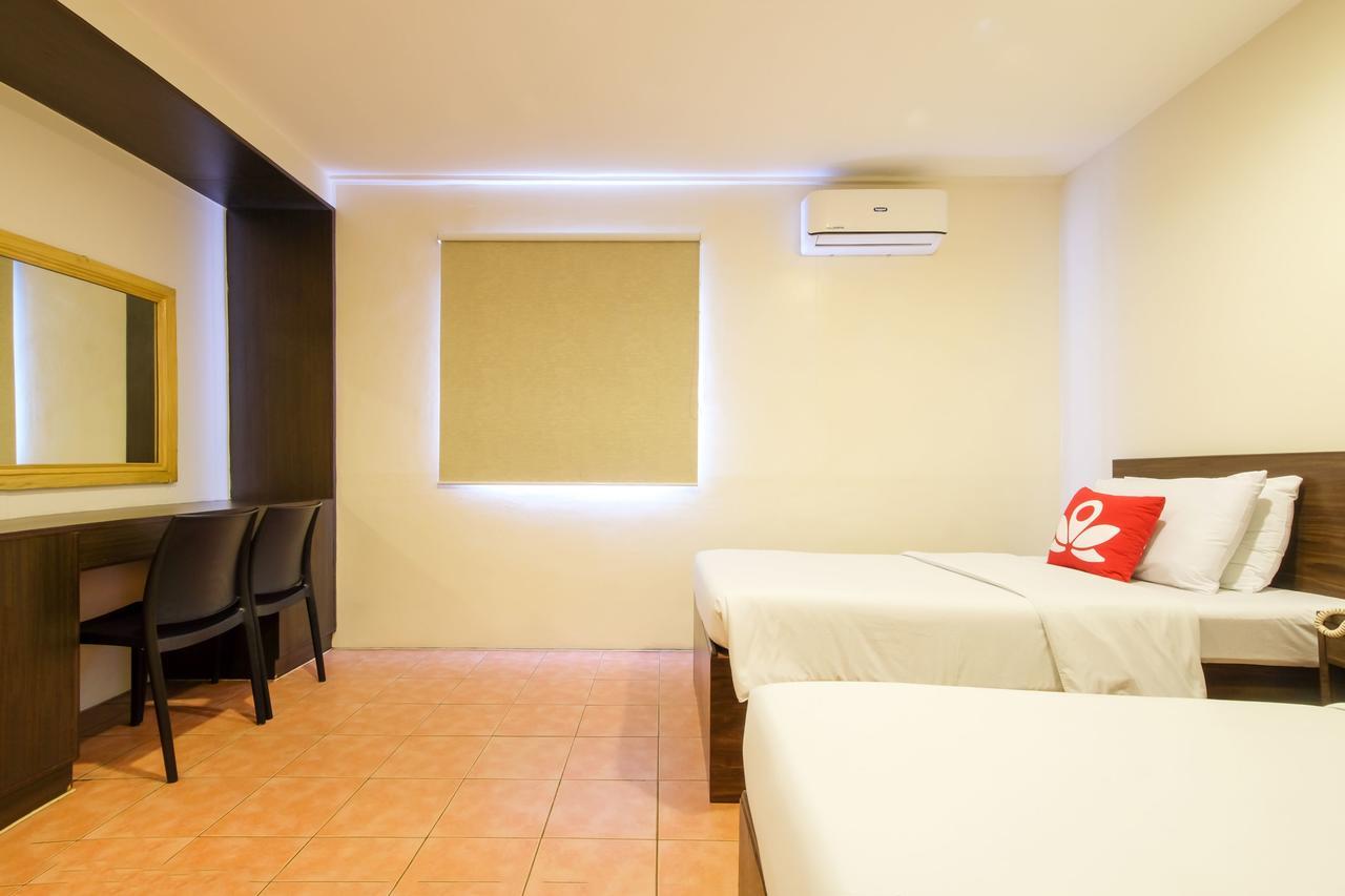 Paranaque City Zen Rooms Ninoy Aquino Airport מראה חיצוני תמונה