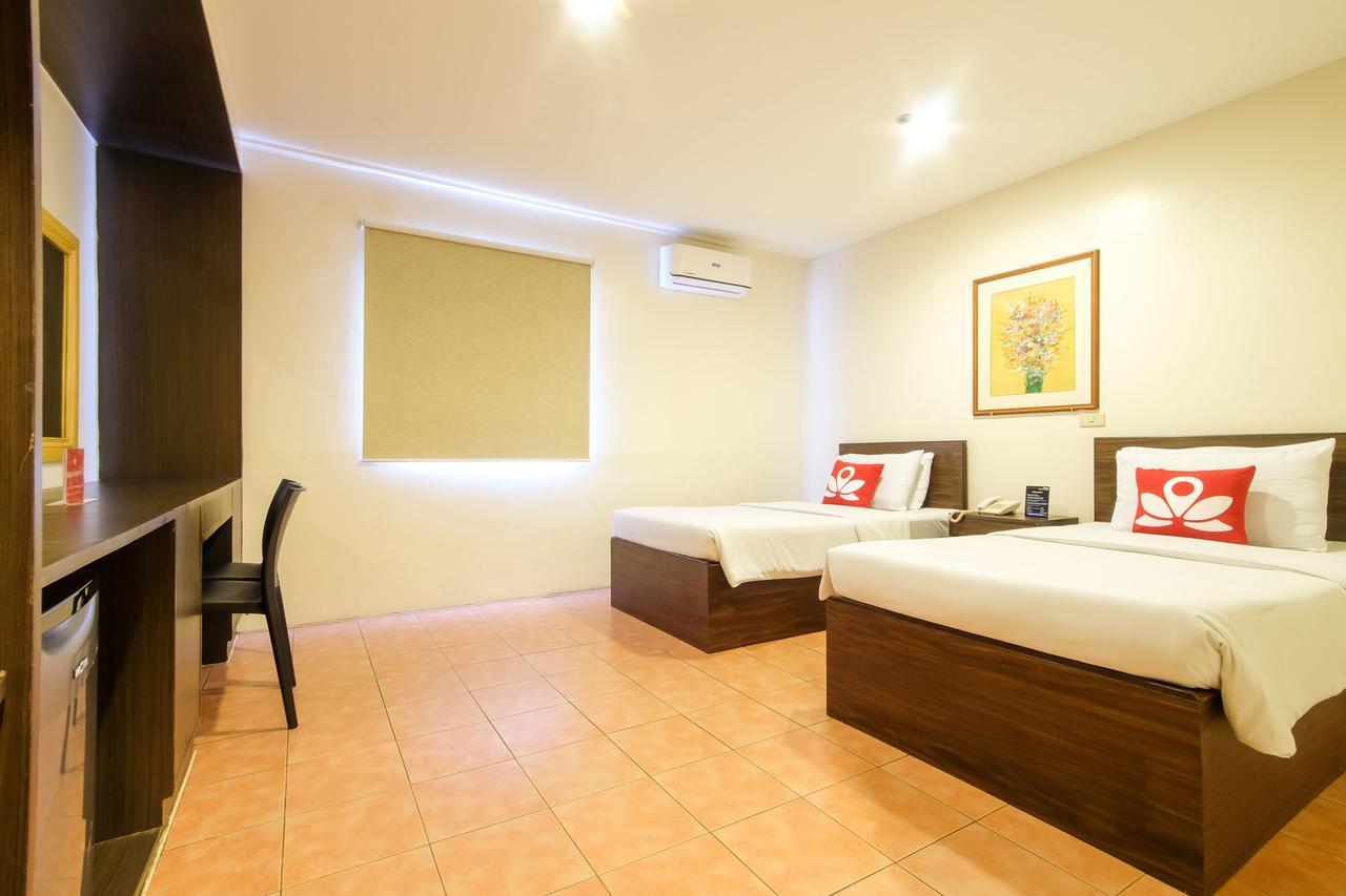 Paranaque City Zen Rooms Ninoy Aquino Airport מראה חיצוני תמונה
