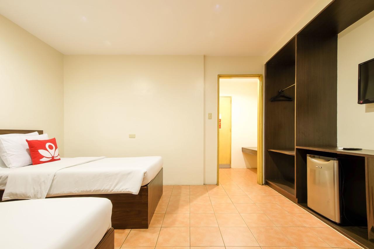 Paranaque City Zen Rooms Ninoy Aquino Airport מראה חיצוני תמונה