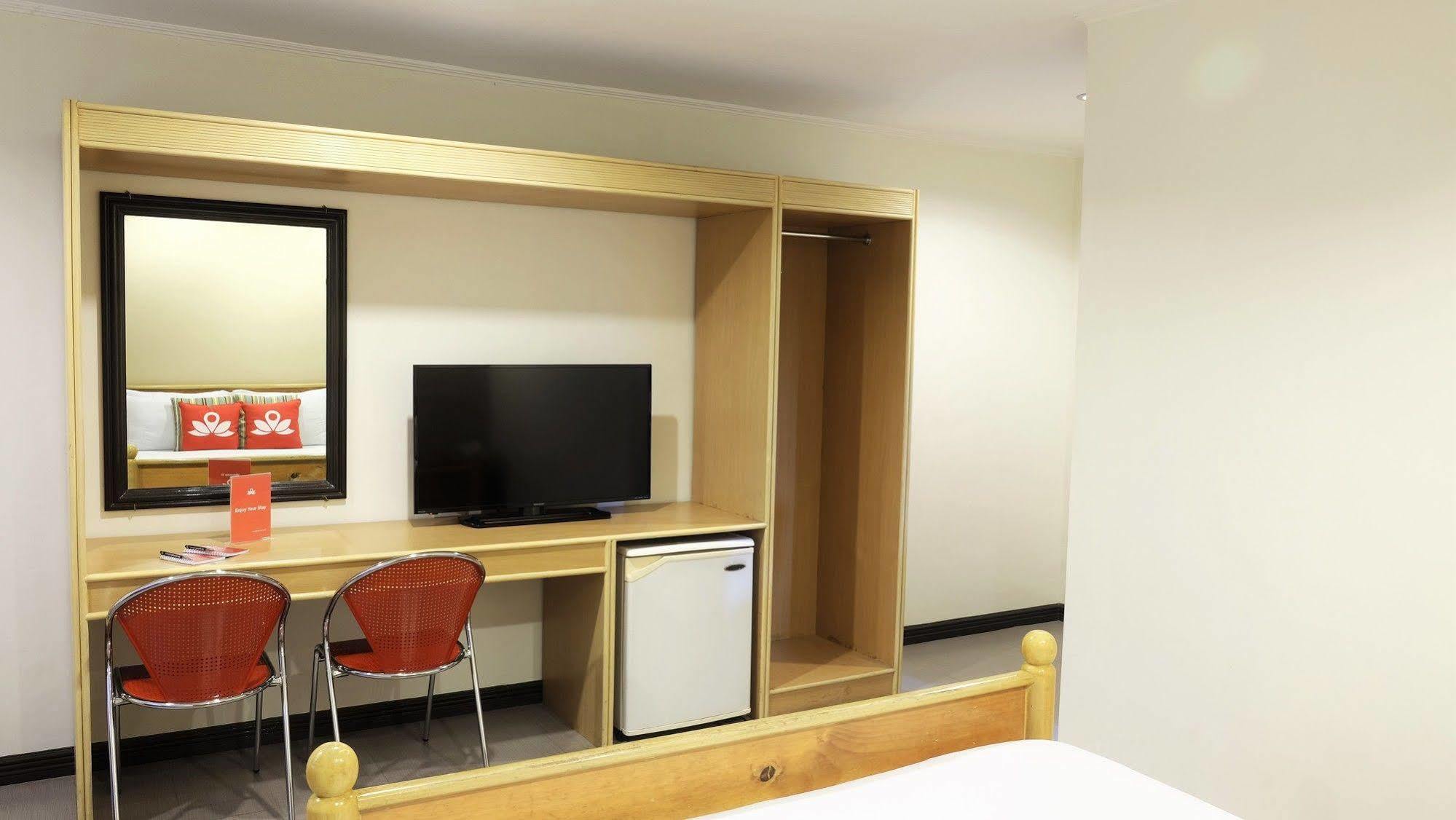 Paranaque City Zen Rooms Ninoy Aquino Airport מראה חיצוני תמונה